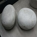 Pyntesten i fiberbeton 21x16x11 cm