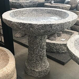 Fuglebad på sokkel indvendig poleret Ø45x45 cm Lysgrå