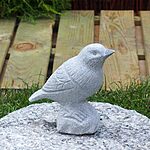 Fugl på sokkel Lysegrå 15 cm