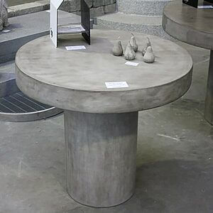 Rundt fiberbeton bord "Klint" Ø90x45 cm