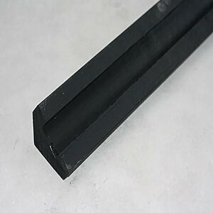 Sort træstolpe 45 grader 11,5x11,5x270 cm