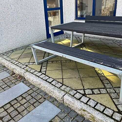 fjern alger fra fliser 500x500 1