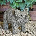 Stående gris 30 cm Grå