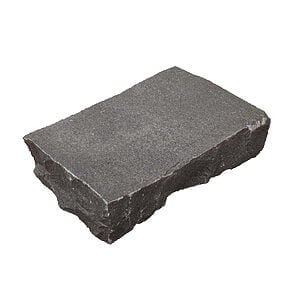 Granit brosten "flækket" 14x21x4-6 cm Sort G685