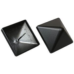 "Pyra" Firkantet stolpehætter i Sort