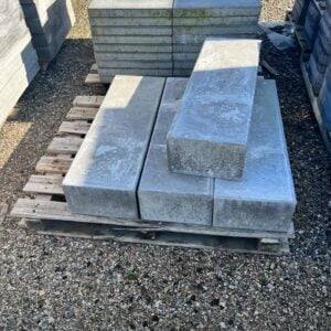 Trappetrin 90x30x18 Grå Restparti